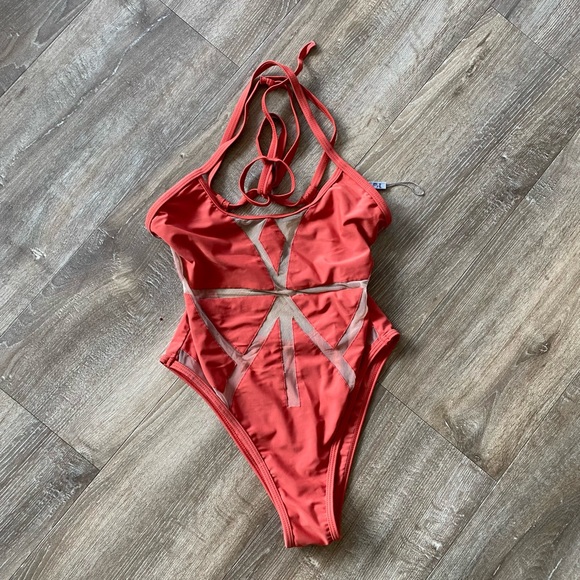 BIKINI (XS) - Picture 1 of 2